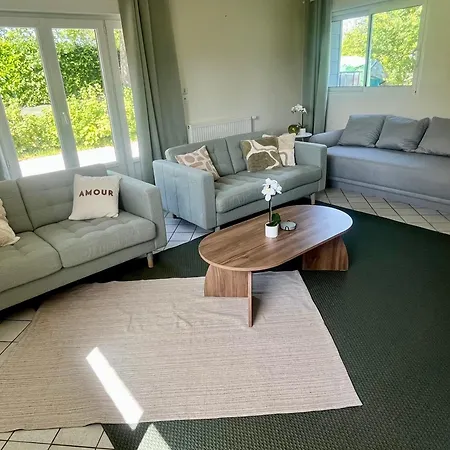 Grande Maison Normande Au Bord De La Voie Verte Feriehus *